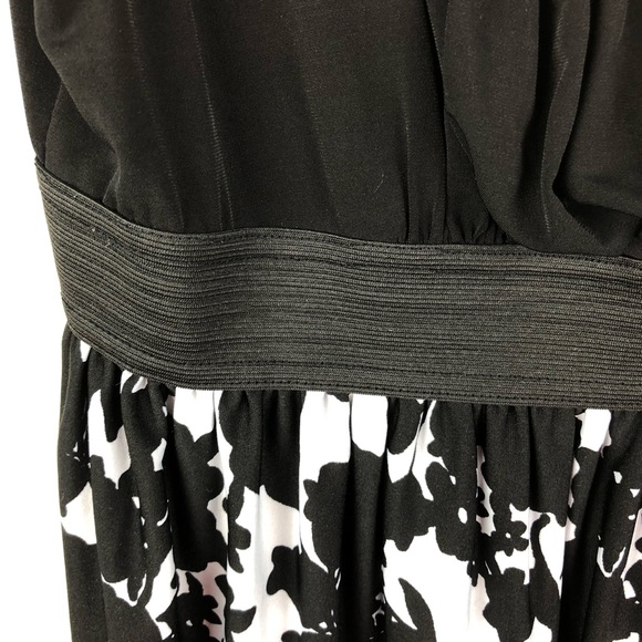 Bailey Blue Sleeveless Dress - Picture 3 of 6